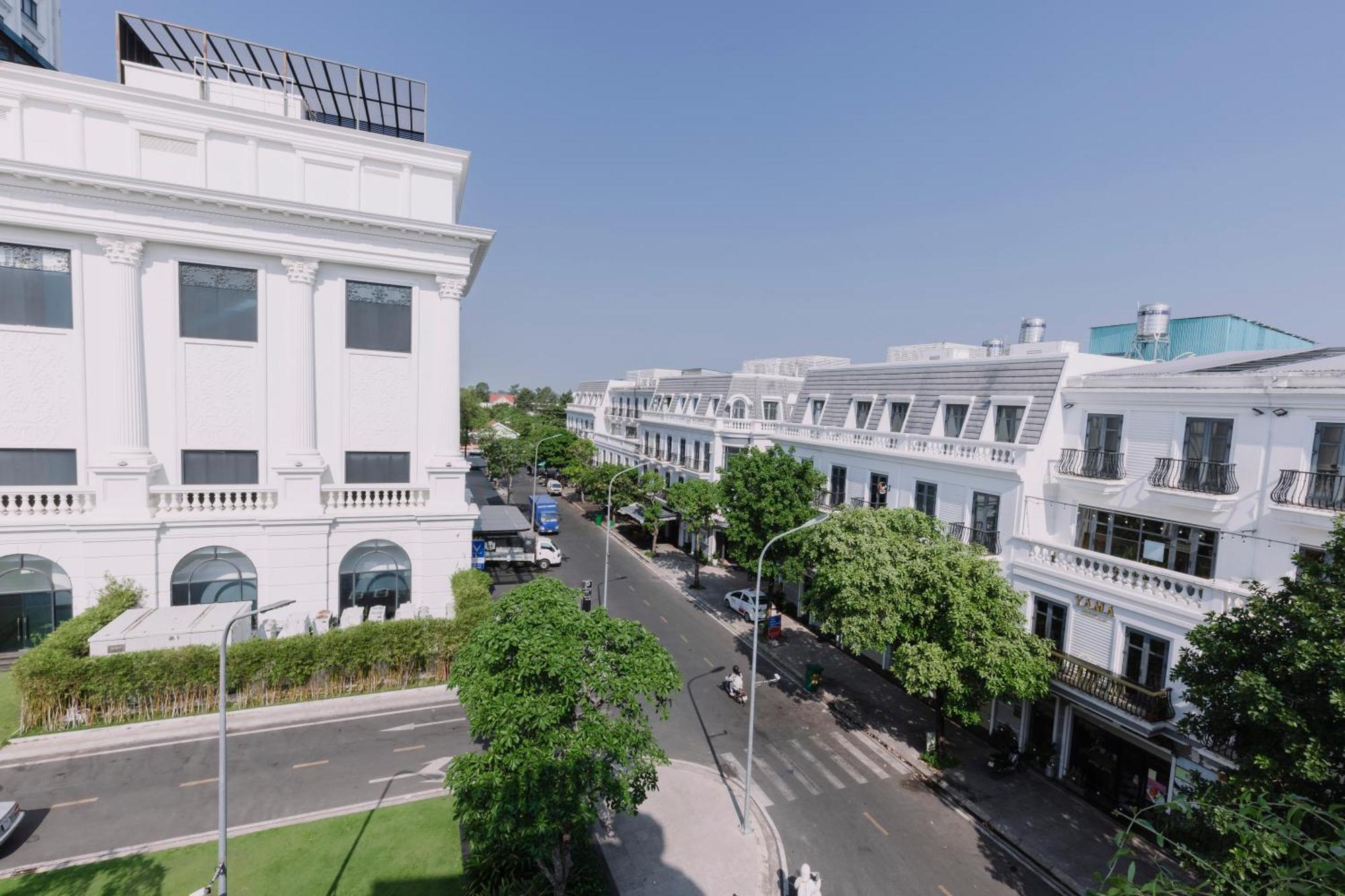 Arina Luxury Hotel - Vincom Tay Ninh Esterno foto
