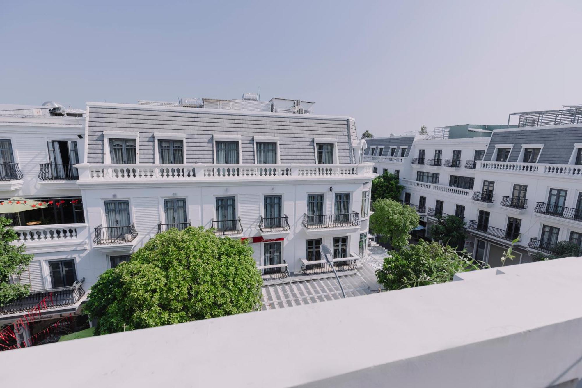 Arina Luxury Hotel - Vincom Tay Ninh Esterno foto